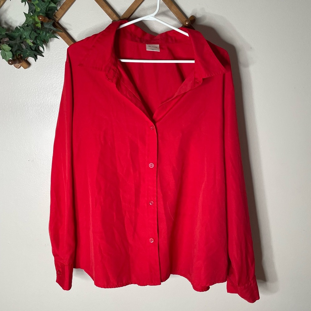 5/$25 Blair button up red shirt